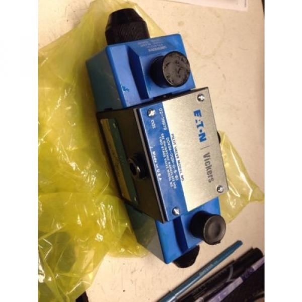 Eaton Vickers Dg4s4-012n-u-b-60 Hydraulic Directional Control Valve #1 image