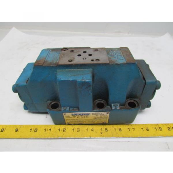 Vickers DG5S-8-33C-M-FPA5WL-B5-30 Hydraulic Directional Control Valve 3000 PSI #1 image