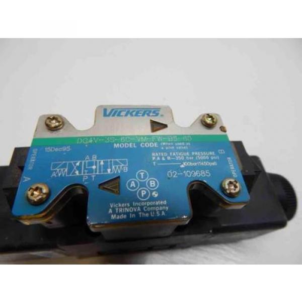 origin Vickers DG4V-3S-6C-VM-FW-B5-60 Hydraulic Directional Valve 120VAC coil #2 image