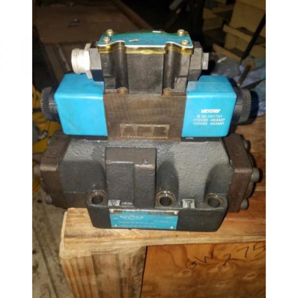 Vickers DG5S-8-2C-M-FW-B5-30 Directional Control Valve Hydraulic Origin #1 image