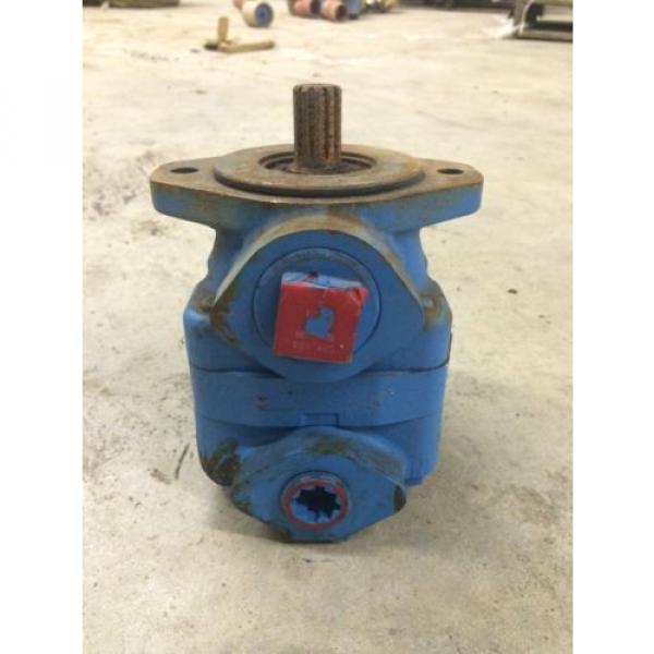 Eaton Vickers Vane Hydraulic Motor #2 image