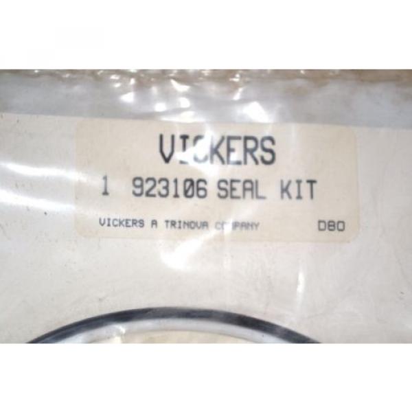 Vickers Hydraulic Seal Kit 923106 Origin #358-KH #2 image