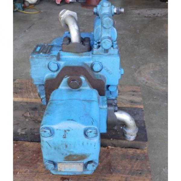 Vickers Hydraulic Pump PVE35QIL-B13-22-C20V-21 Make Offer #4 image