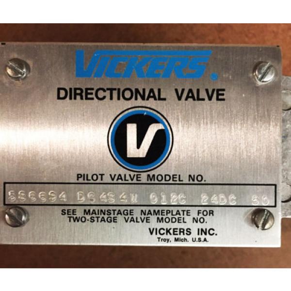 Vickers Hydraulic Directional Valve 586694 DG 4S 4W 012C 24DC 50 #2 image