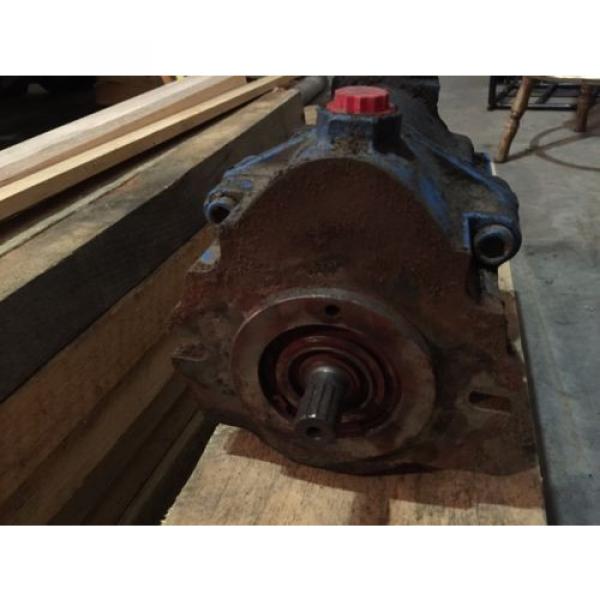 Vickers motorhome hydraulic pump off Zephyr 2001 motorhome - # 02-341980 #6 image