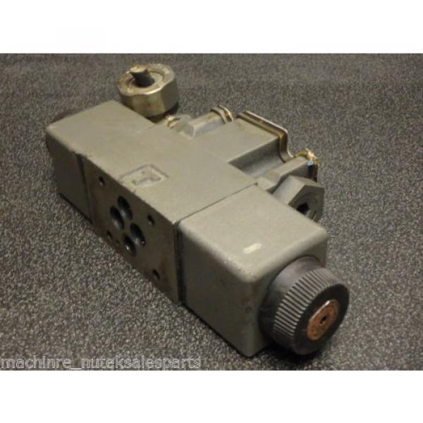 VICKERS HYDRAULIC VALVE_DG4V-3S-6C-M-FTWL-B5-60_DG4V3S6CMFTWLB560 #2 image