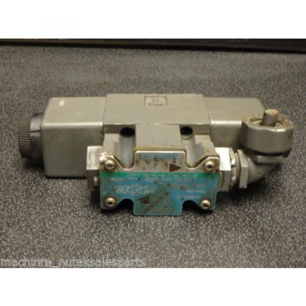 VICKERS HYDRAULIC VALVE_DG4V-3S-6C-M-FTWL-B5-60_DG4V3S6CMFTWLB560 #5 image