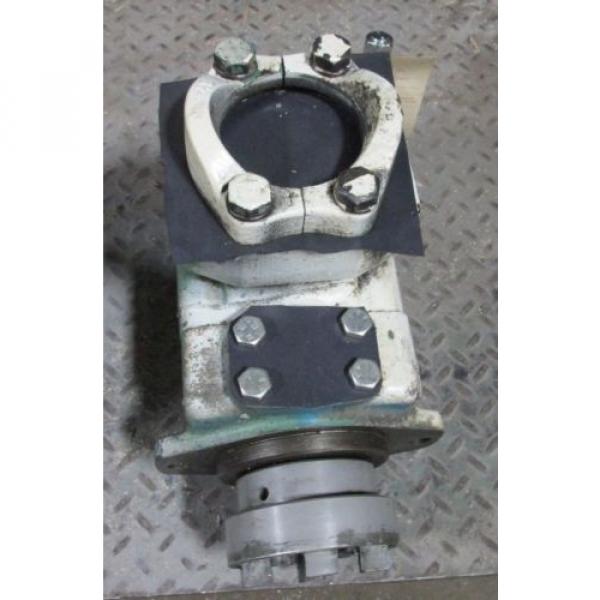 Vickers Yain 1C8-10-2821 Hydraulic Pump 452DV 60A5 41269 LR #1 image