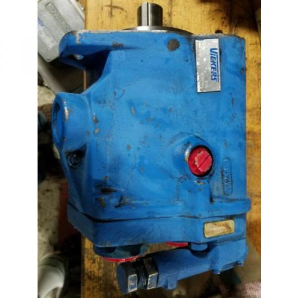 Vickers PVB29-RS20-CM11 Hydraulic Piston Pump origin No Box #1 image