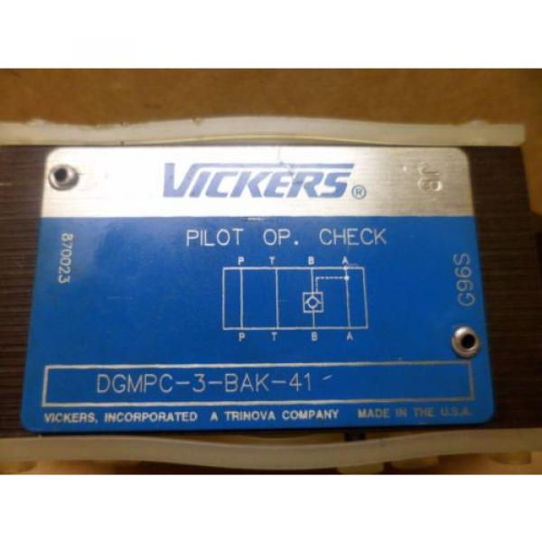 VICKERS DGMPC-3-BAK-41 PILOT OPERATED CHECK VALVE MODULE HYDRAULIC  NOS #4 image