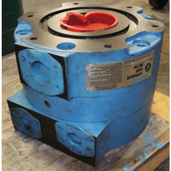 Vickers Hydraulic Vane Motor - MHT-130-75/55-N1-30-S20/13 #1 image