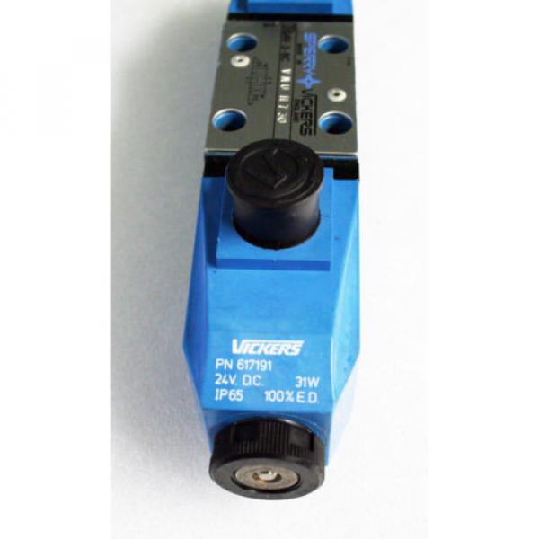 VICKERS DG4V-3-8C-M-U-H7-30, HYDRAULIC SOLENOID VALVE, 24VDC, 31W, 3000PSI, Origin #2 image