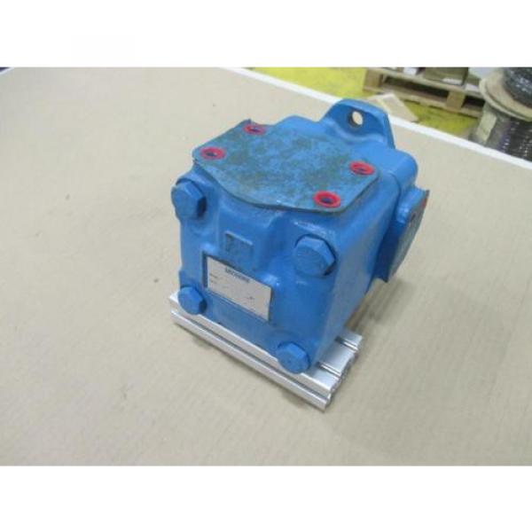 Origin VICKERS V SERIES LOW NOISE HYDRAULIC INTRAVANE PUMP, PN# 45V50A 1D22R #1 image