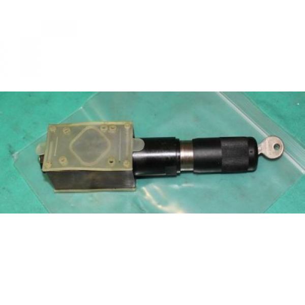 Vickers, DGMX2-3-PP-FK-B-40, Hydraulic Reducing Valve Keyed Lock Lockable Origin #2 image