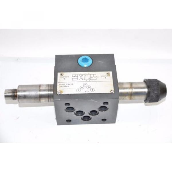 Vickers DG4S4-012N-U-B-60 Hydraulic Pilot Control Valve 02-119979 Directional #5 image