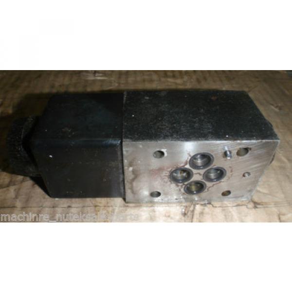 VICKERS Solenoid Controlled Valve DG4V-3S-2A-M-U-B5-60_DG4V3S2AMUB560 #3 image