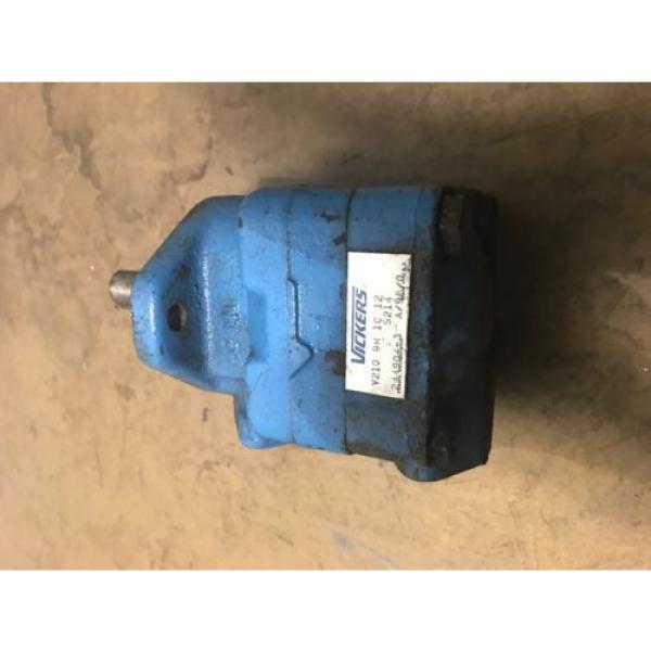 USED  VICKERS V210-9W-1C-12-S214 HYDRAULIC VANE PUMP #1 image