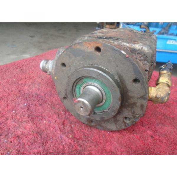 Vickers M2 Hydraulic Motor - #M2 330 75 5C 13 #6 image