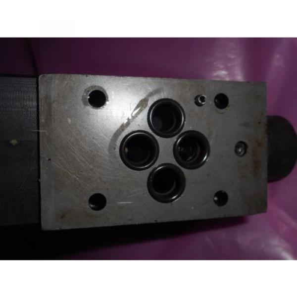 VICKERS HYDRAULIC DIRECTIONAL CONTROL VALVE DG17-3-6C-60 #3 image