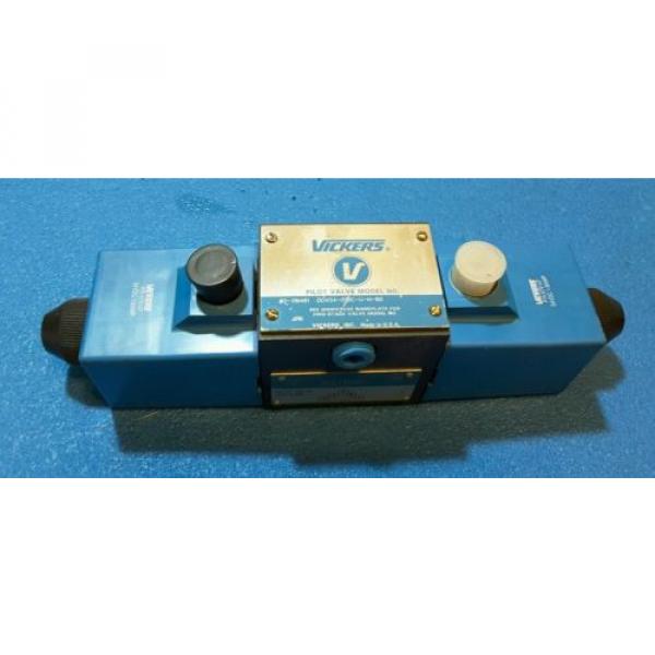 VICKERS 02-119461 PILOT DG4S4-016C-U-H-60 HYDRAULIC SOLENOID VALVE #1 image