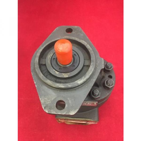 ONE NEW JOHN S. BARNES Rotary Pump Hydraulic G20W-2D15V1 #4 image