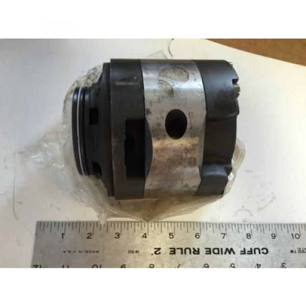 NEW OLD VICKERS 576212 HYDRAULIC VANE PUMP CARTRIDGE, BOXZG #1 image