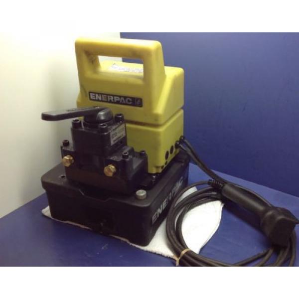 Enerpac PUJ-1400B Hydraulic Electric Pump Valve 4 Way 3 POS Double Acting Pump #1 image