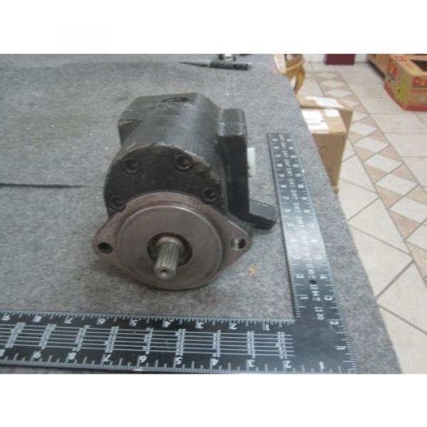 New Turolla Hydraulic Gear Pump 83021823 Bobcat #3 image