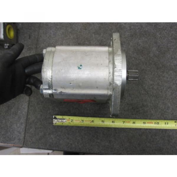 NEW KOMATSU HYDRAULIC PUMP # 3EC-60-A2160 HALDEX BARNES #1 image