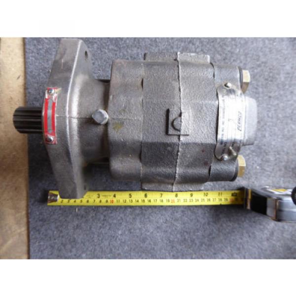 NEW PERMCO HYDRAULIC PUMP # M5000A7861DZA206 #1 image