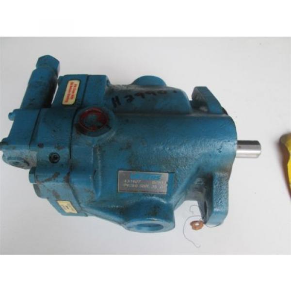 Vickers PVB10-RSY-31-C 11 Hydraulic Pump with 7/8#034; Shaft #1 image