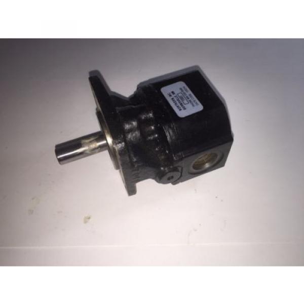 NORTHERN HALDEX HYDRAULIC GEAR PUMP # 10563 #3 image