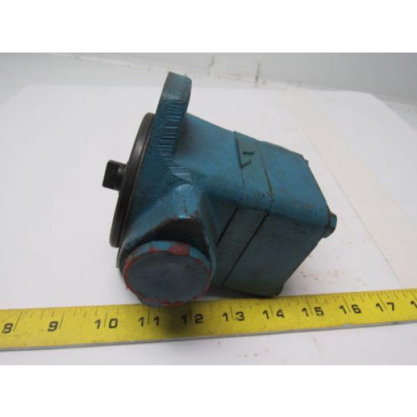 Vickers V101P2S1A20 Single Vane Hydraulic Pump 1#034; Inlet 1/2#034; Outlet #1 image