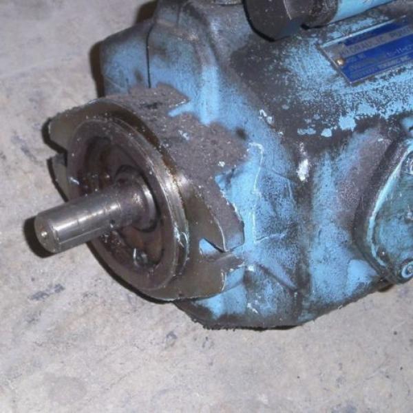 VICKERS TOKIMEC HYDRAULIC PISTON PUMP PVQ16-A2L-SE1S-11-C21-11 JCH #4 image