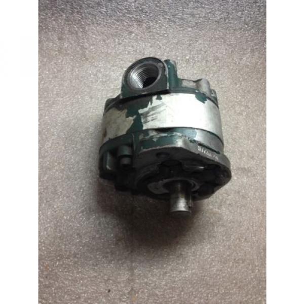 (Q5-1) PARKER H77AA GEAR PUMP #4 image