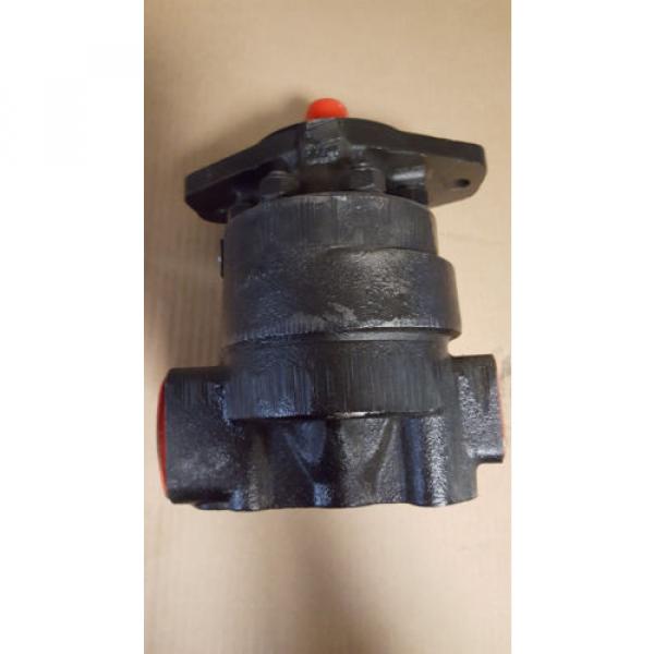 Concentric G20 Hydraulic Gear Pump G20W-2D17B1-A1A61 John Barnes Haldex Barnes #2 image