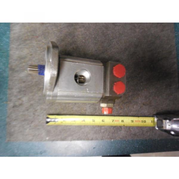 NEW ULTRA GEAR PUMP # 8015392 # 5546-2998 #1 image