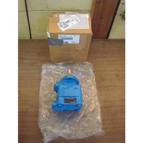 Eaton Vickers F3 V20 1P13S 1C11 Hydraulic Vane Pump 428697-3 origin #1 image