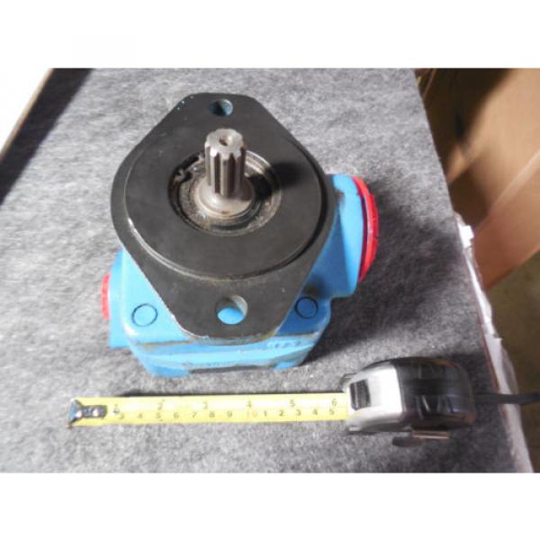 Origin VICKERS POWER STEERING PUMP # V20-1S6S-62A11-LH #1 image