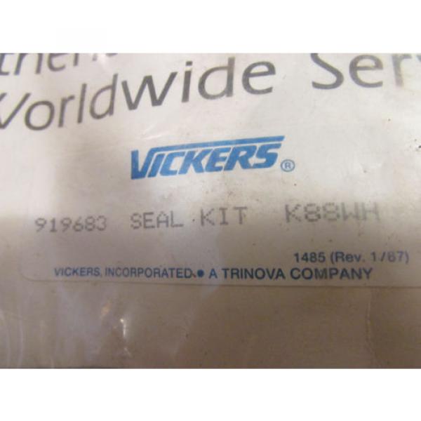 Eaton Vickers Seal Kit 919683 Piston Pump Hydraulic Seal Kit With Bearings #2 image