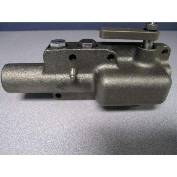 Eaton Corporation 102784-052 Pump Inching Control Valve S/A #4 image