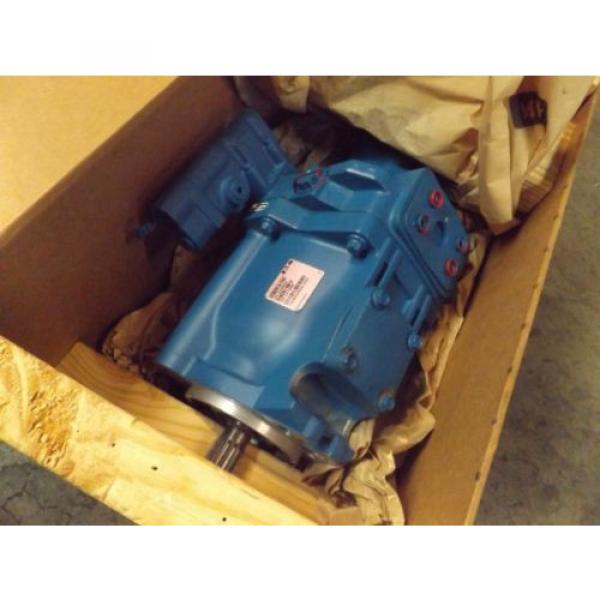 VOLVO LOADER STEERING HYDRAULIC PUMP VOE 11026949 Origin EATON OEM L120C L150 L150C #2 image