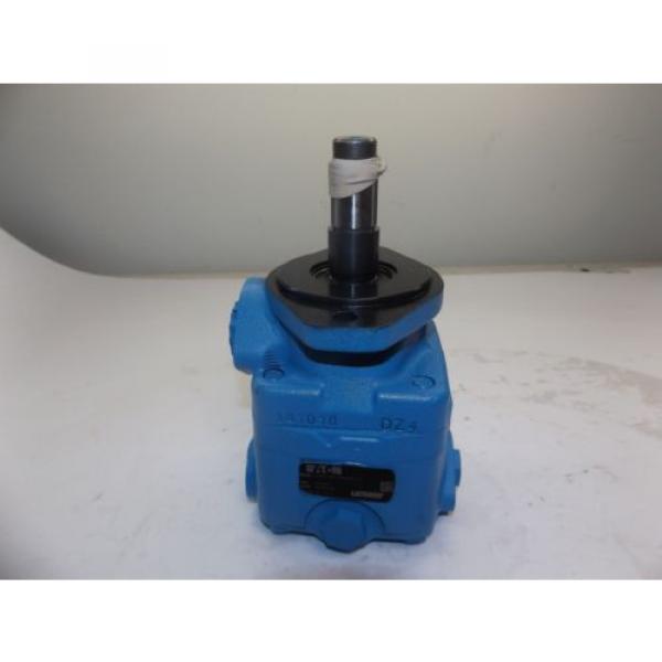 EATON HYDRAULIC PUMP VOLVO POWER STEERING V20NF1D6T203C4H22 8178756 Origin OEM 2000 #1 image