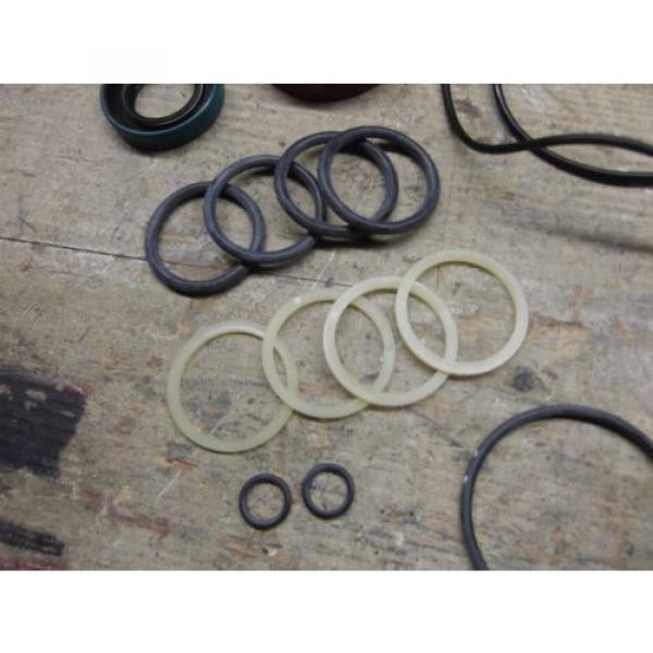 KOMATSU DRESSER 939715C1 SEAL KIT! NAT: 470163, CR 14413  NEW SURPLUS!! #4 image