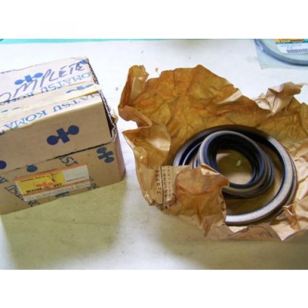 Komatsu Seal Service Kit Part No. 154 61 05012 - New In The Box #4 image