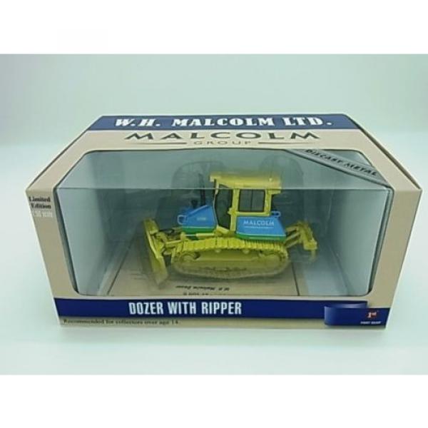 New! Komatsu bulldozer D51 W.H.Malcom Inc. version 1/50 First Gear f/s Japan #1 image